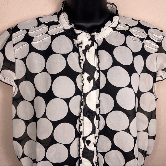 LARGE Y2K ERA BLACK WHITE POLKA DOT RETRO BLOUSE PINUP RUFFLE SHORT SLEEVE - Picture 4 of 10